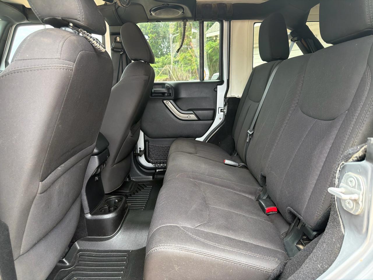Jeep Wrangler Unlimited Sport 4WD 2014