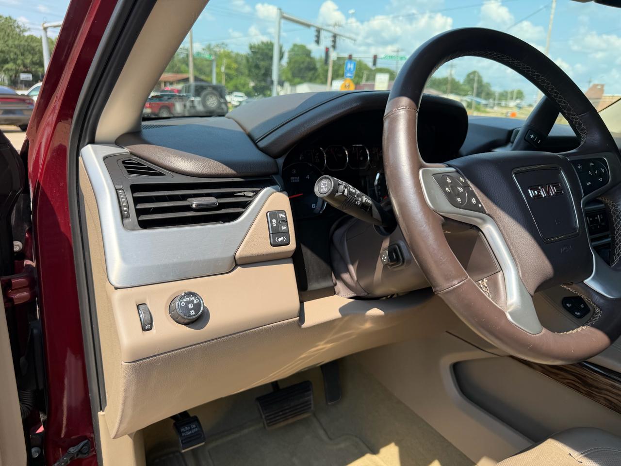 GMC Yukon SLT 2WD 2016