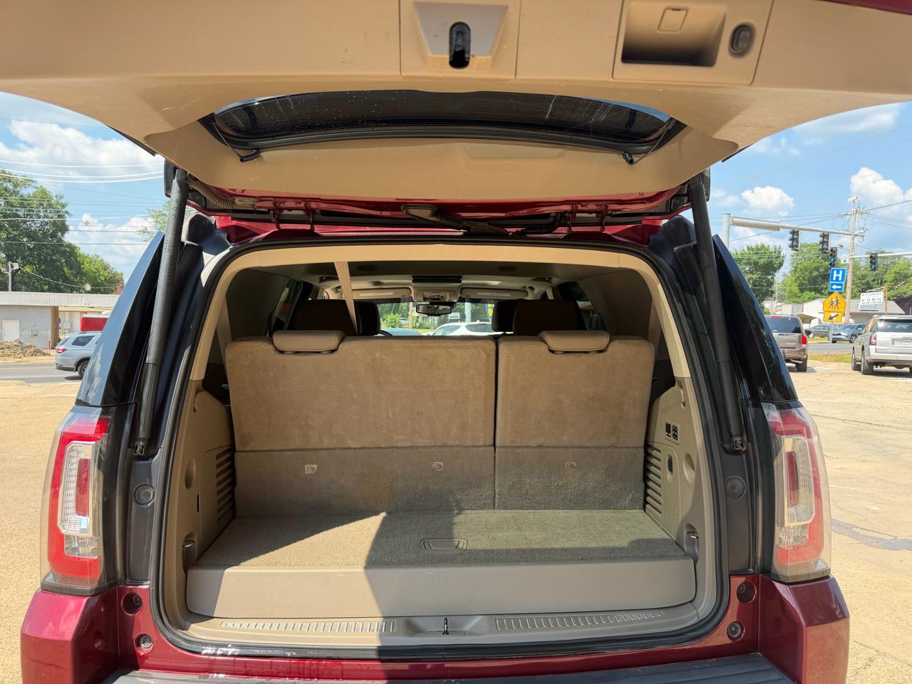 GMC Yukon SLT 2WD 2016