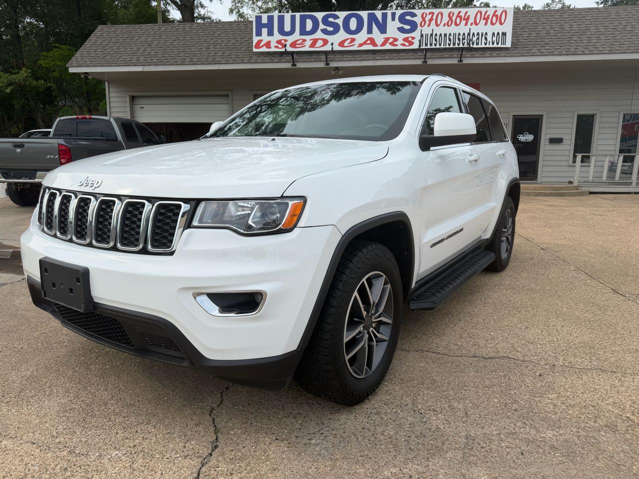Jeep Grand Cherokee Laredo 4WD 2019