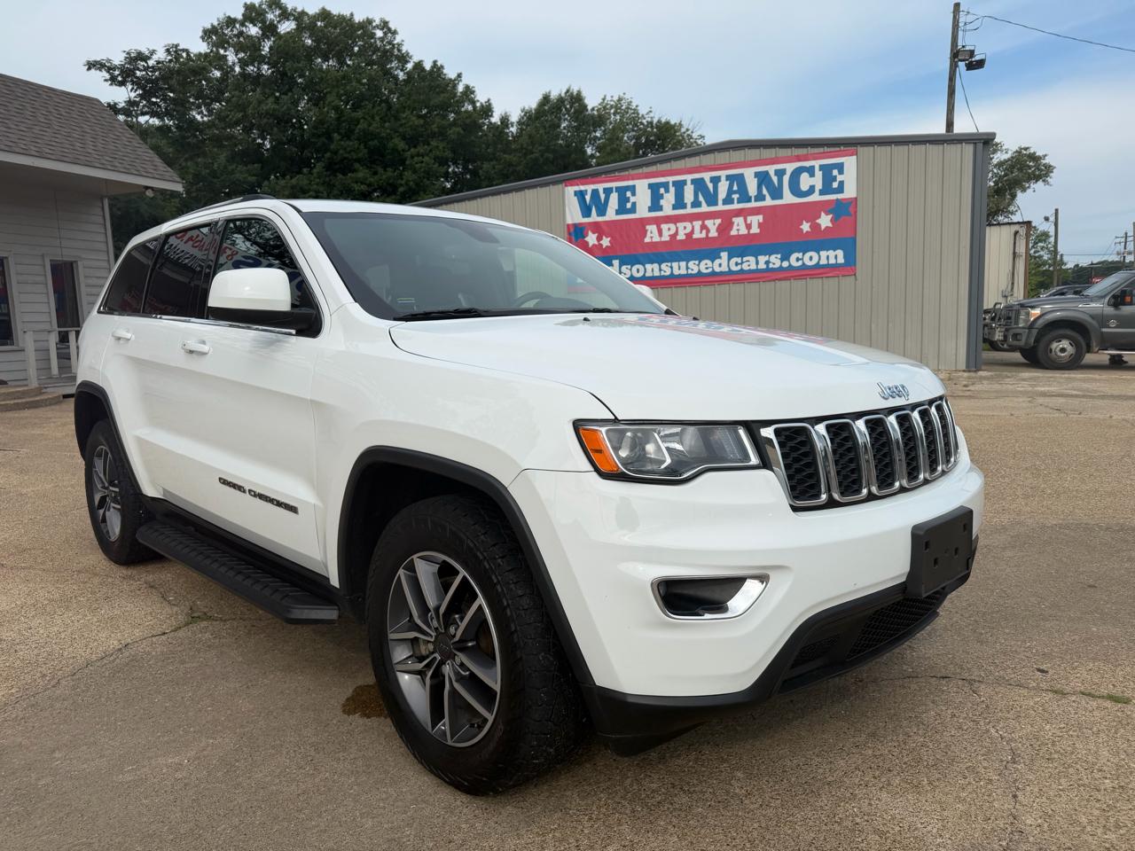 Jeep Grand Cherokee Laredo 4WD 2019