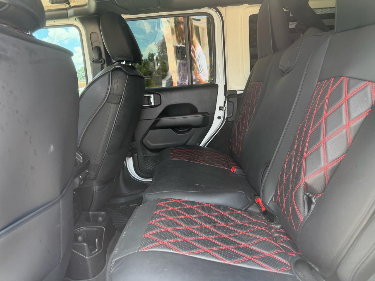 Jeep Wrangler Unlimited Sahara 2019