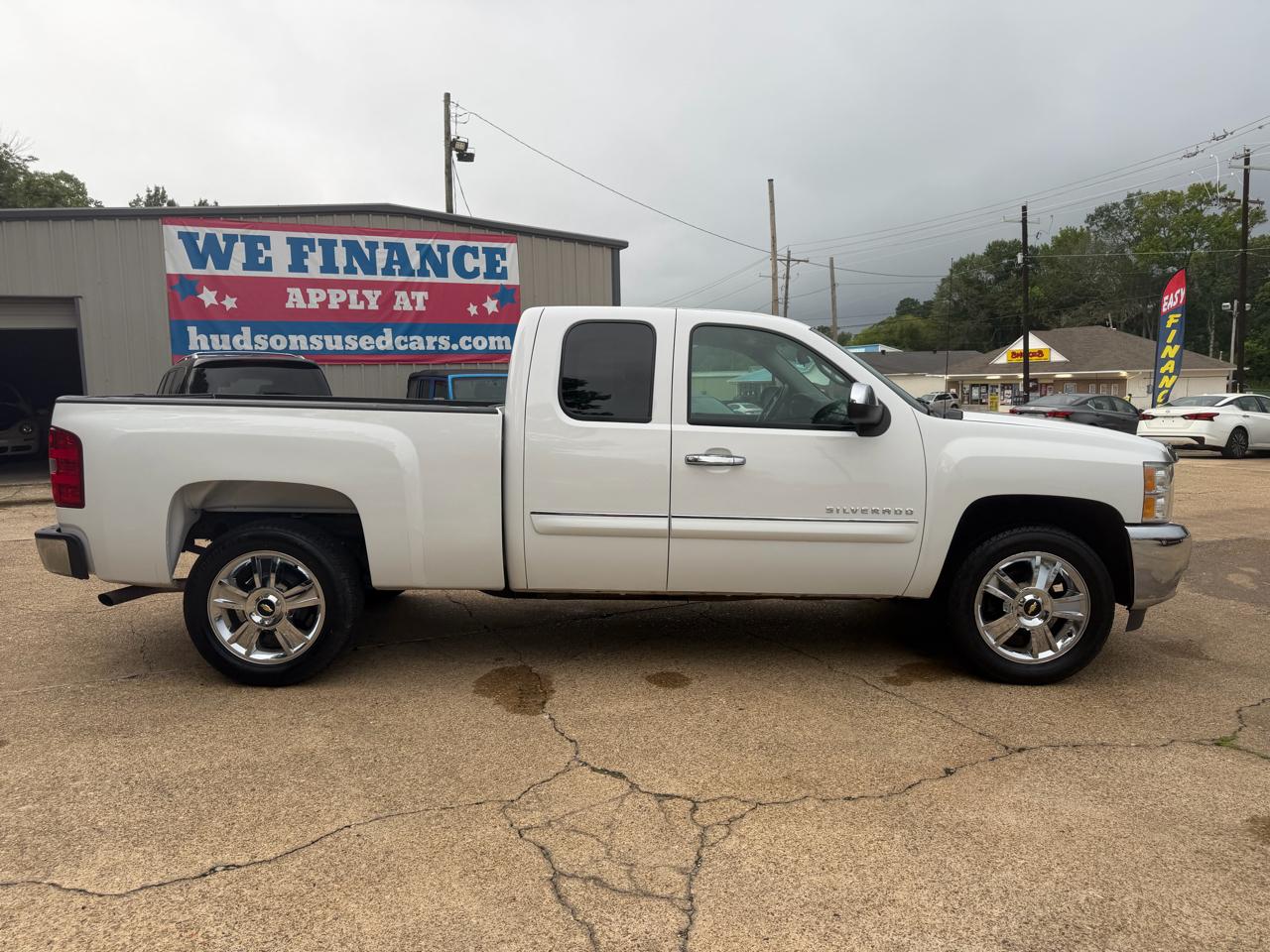 Chevrolet Silverado 1500 2WD Double Cab 147" LT 2012