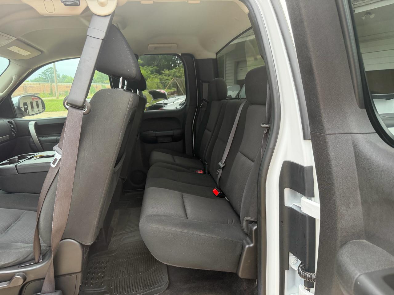 Chevrolet Silverado 1500 2WD Double Cab 147" LT 2012