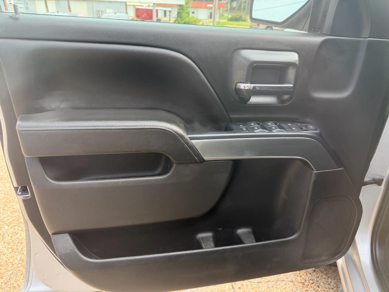 Chevrolet Silverado 1500  2018