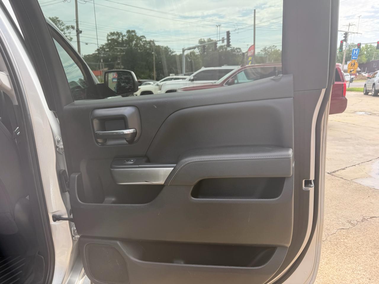 Chevrolet Silverado 1500  2018