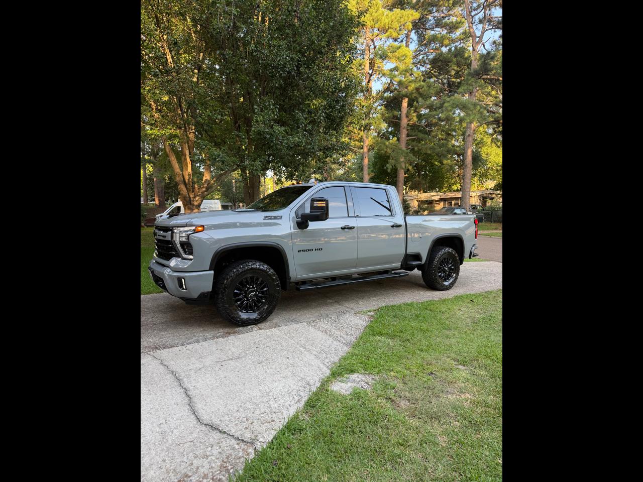 Chevrolet Silverado 2500HD LTZ Crew Cab Short Box 4WD 2024