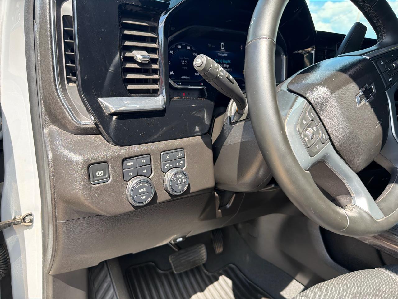 Chevrolet Silverado 2500HD LTZ Crew Cab 4WD 2024