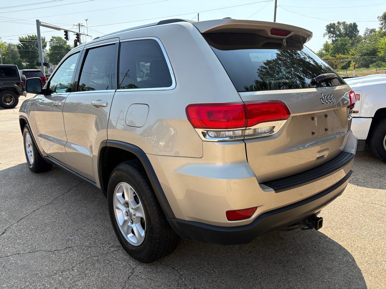 Jeep Grand Cherokee Laredo 2WD 2014