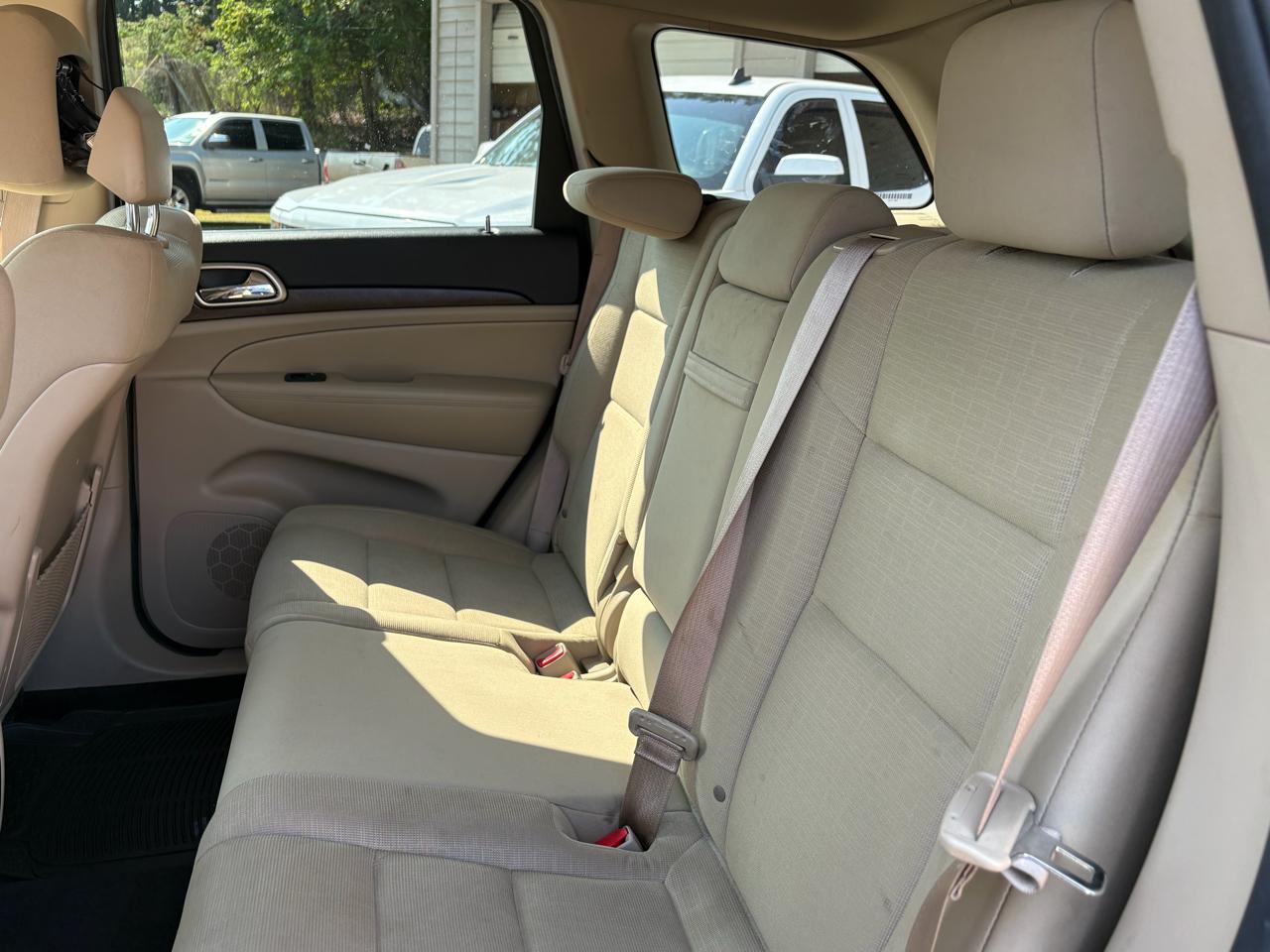 Jeep Grand Cherokee Laredo 2WD 2014
