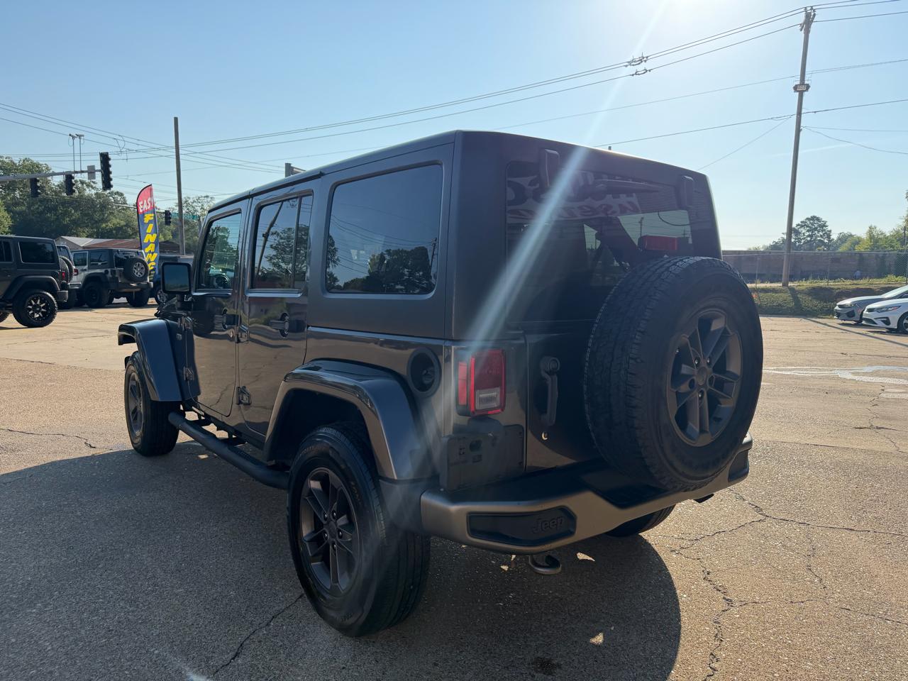 Jeep Wrangler Unlimited Sahara 4WD 2017