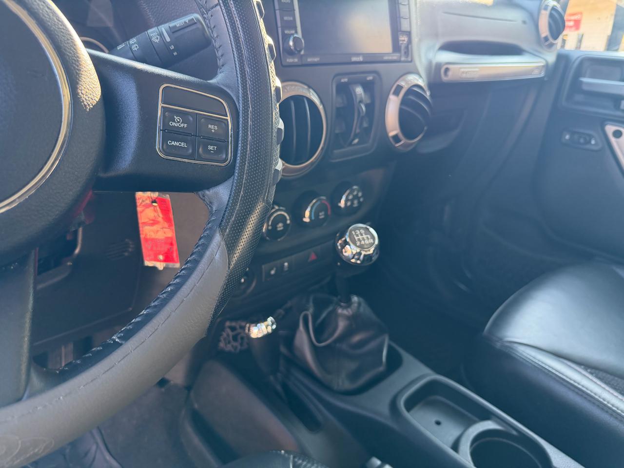 Jeep Wrangler Unlimited Sahara 4WD 2017