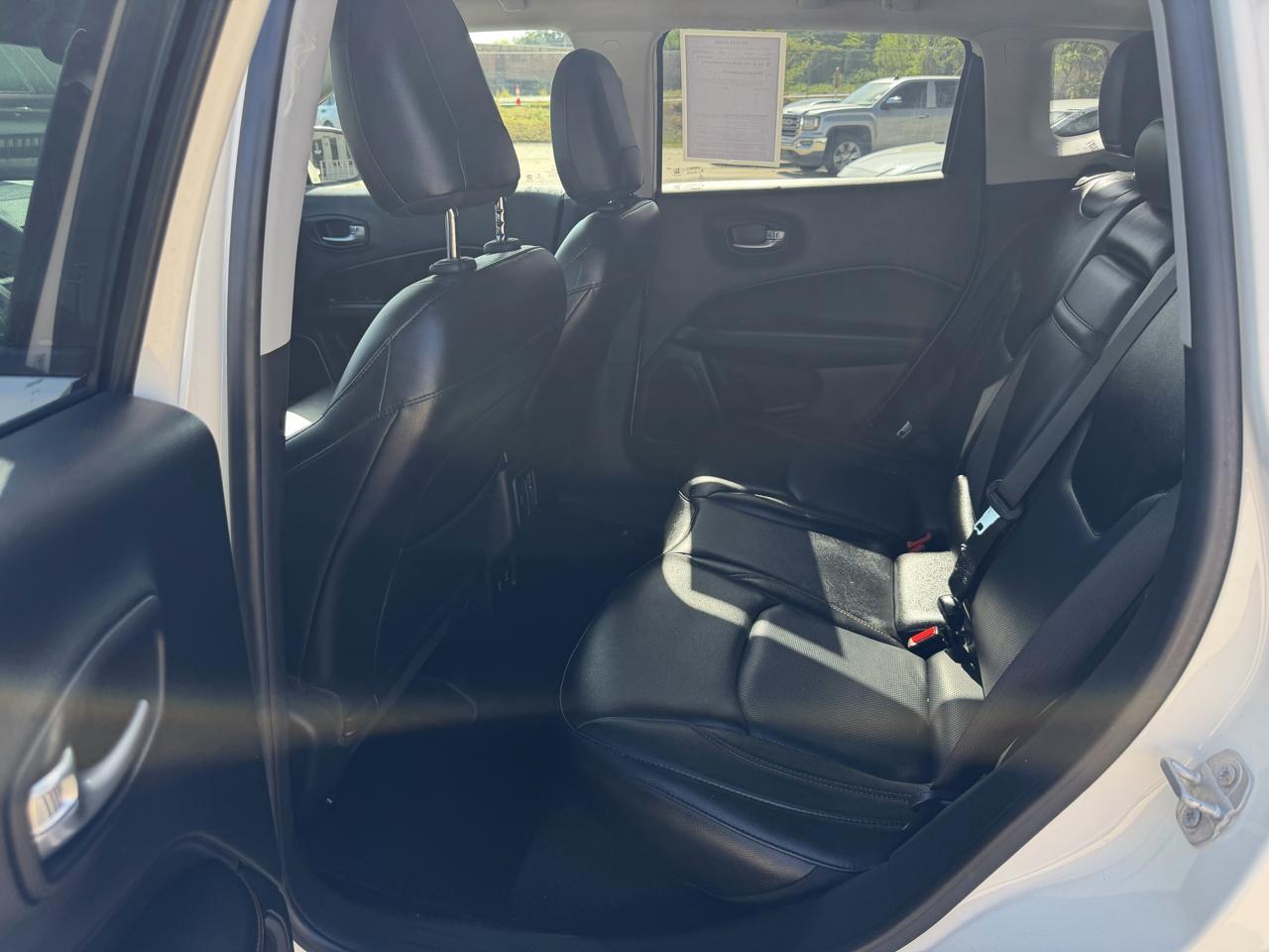 2018 Jeep Compass Limited - Photo 12