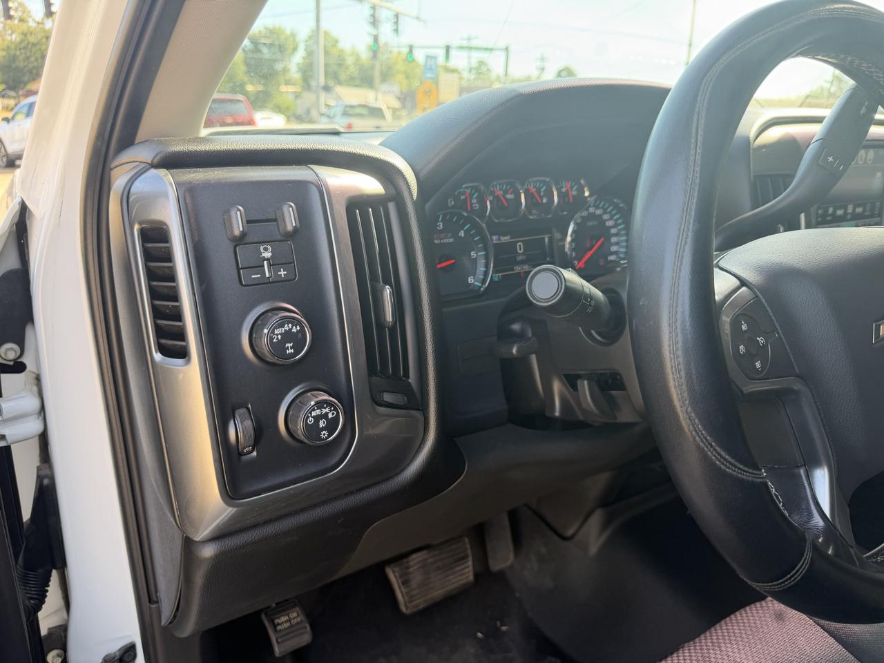Chevrolet Silverado 1500 LT Z71 Crew Cab 4WD 2018