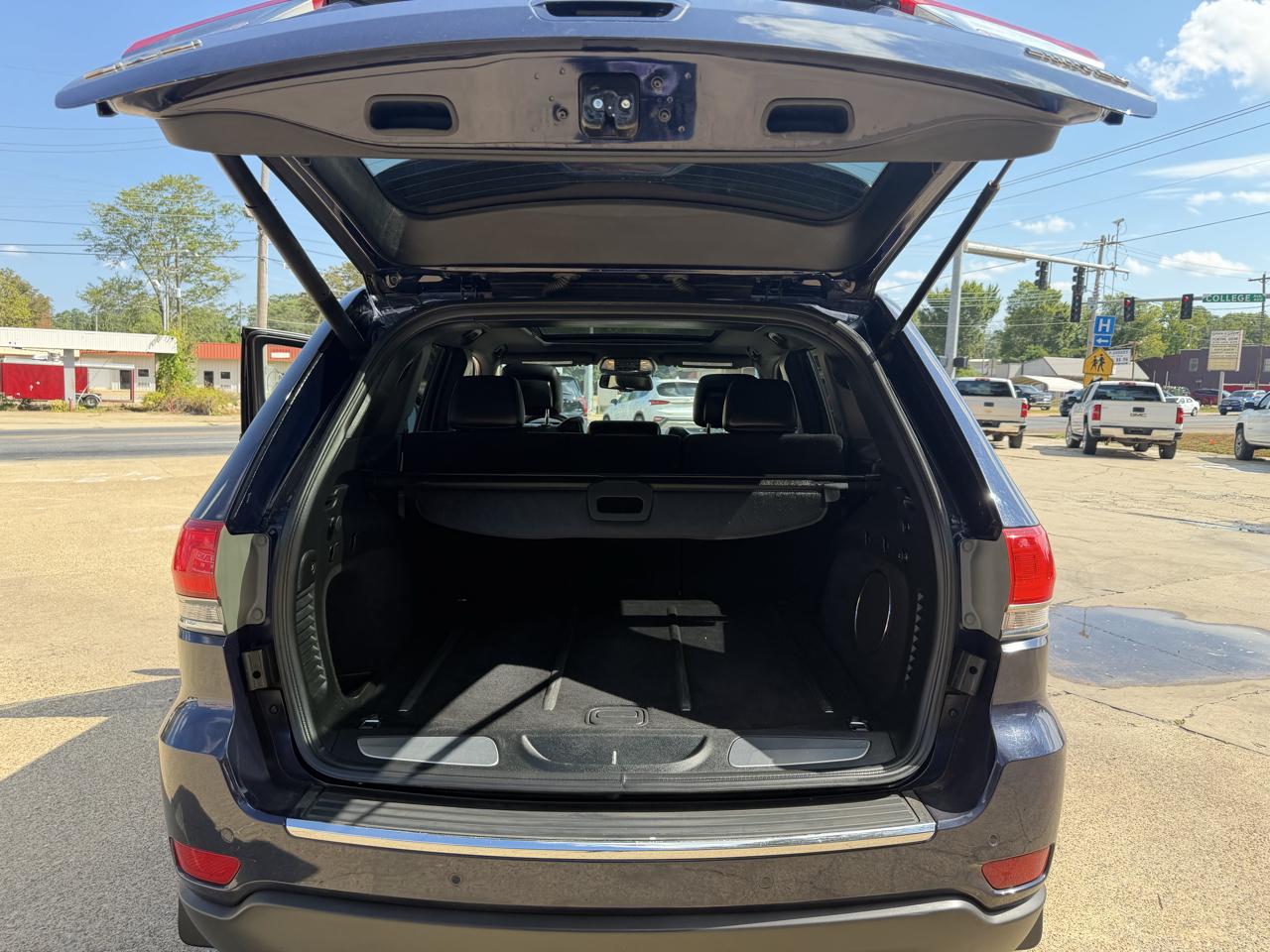 Jeep Grand Cherokee Limited 4WD 2015