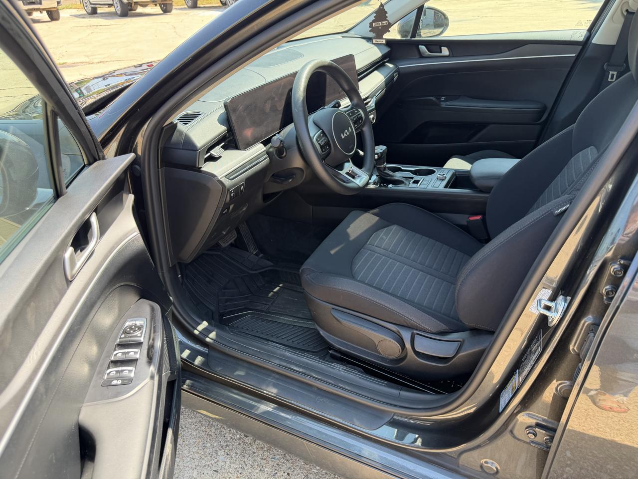 Kia K5 LXS 2026