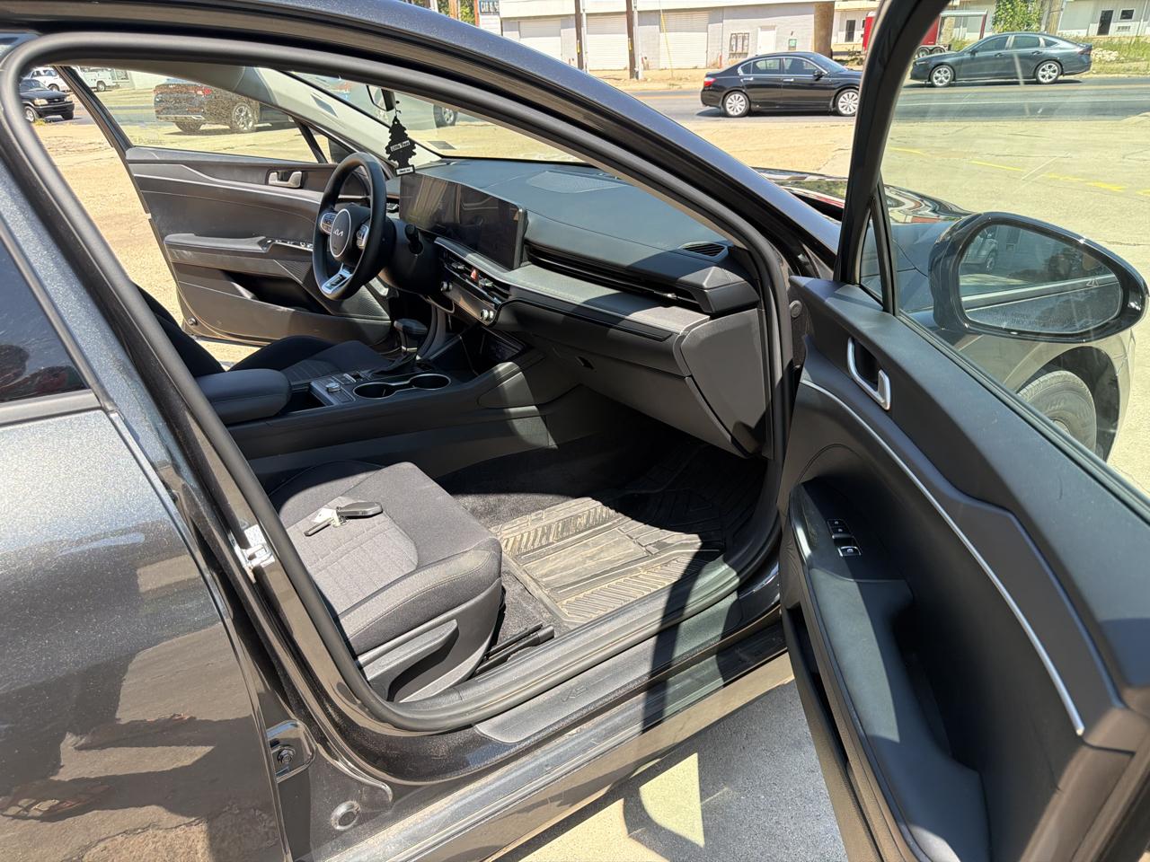 Kia K5 LXS 2026