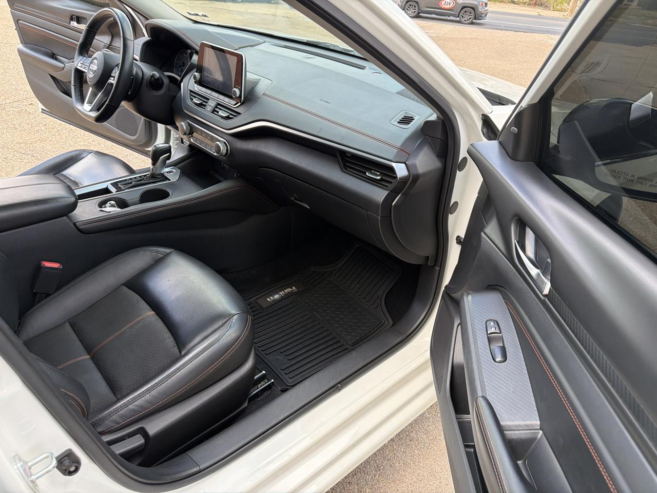 Nissan Altima 2.5 SR 2021