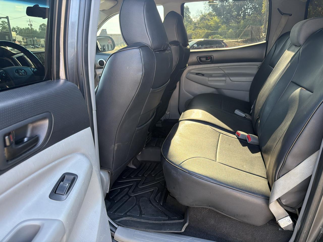 Toyota Tacoma  2015