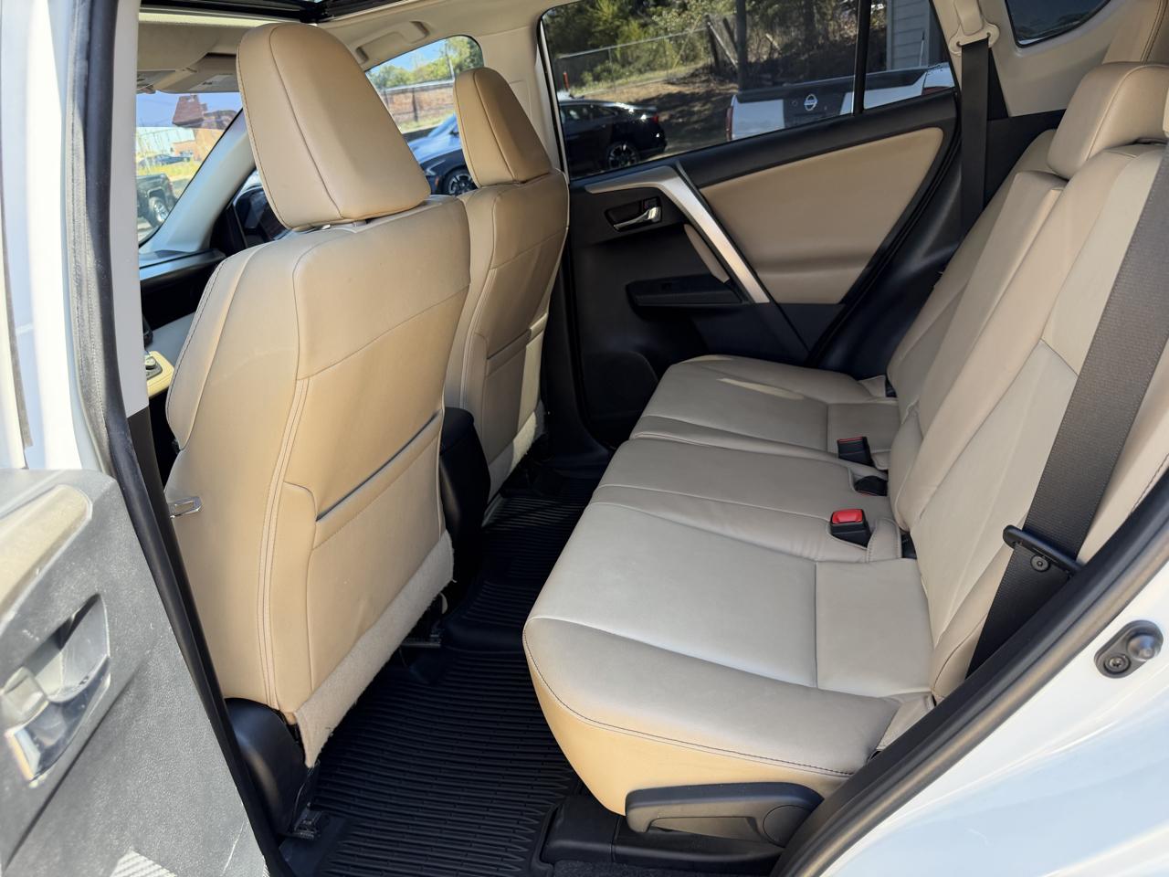 Toyota RAV4 Limited FWD 2015