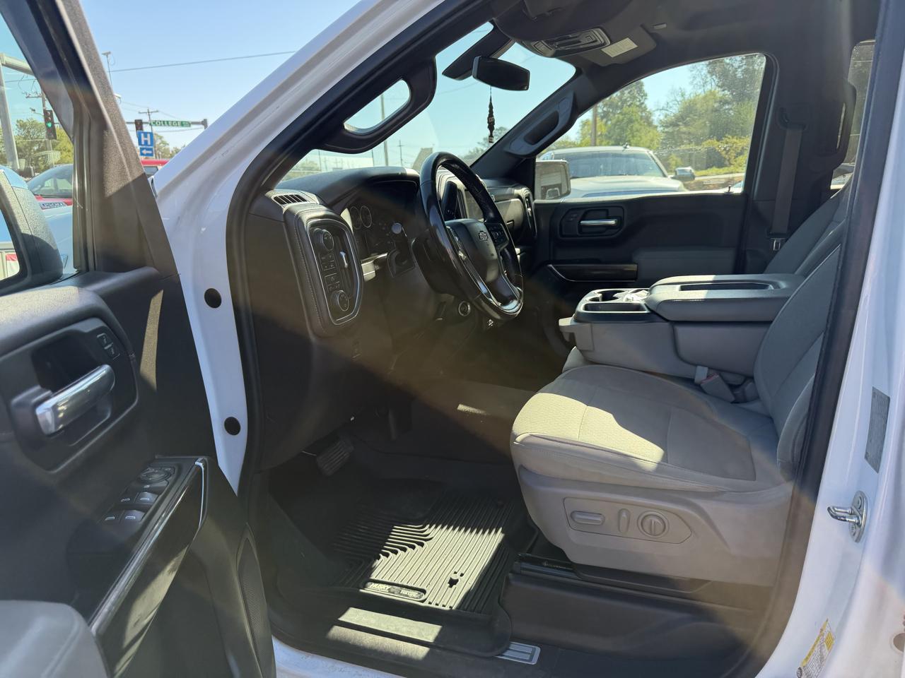 Chevrolet Silverado 1500 LT Crew Cab 4WD 2019