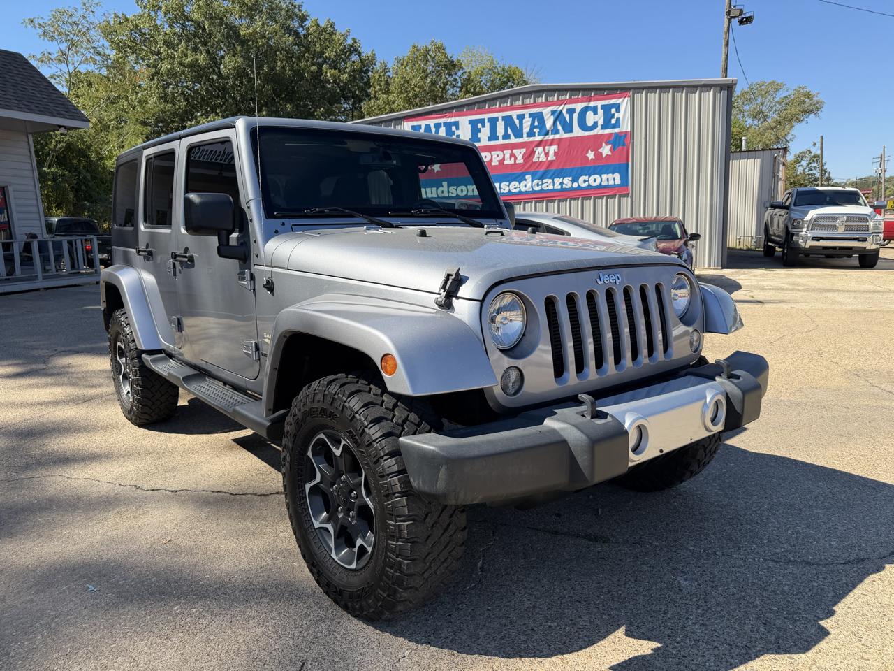 Jeep Wrangler Unlimited Sahara 4WD 2014