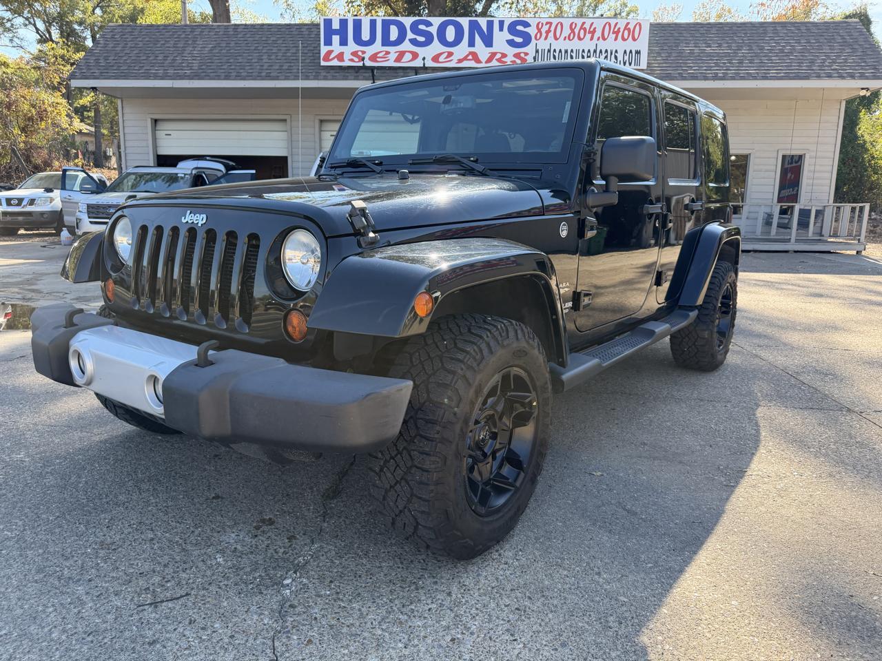 Jeep Wrangler Unlimited Sahara 4WD 2013