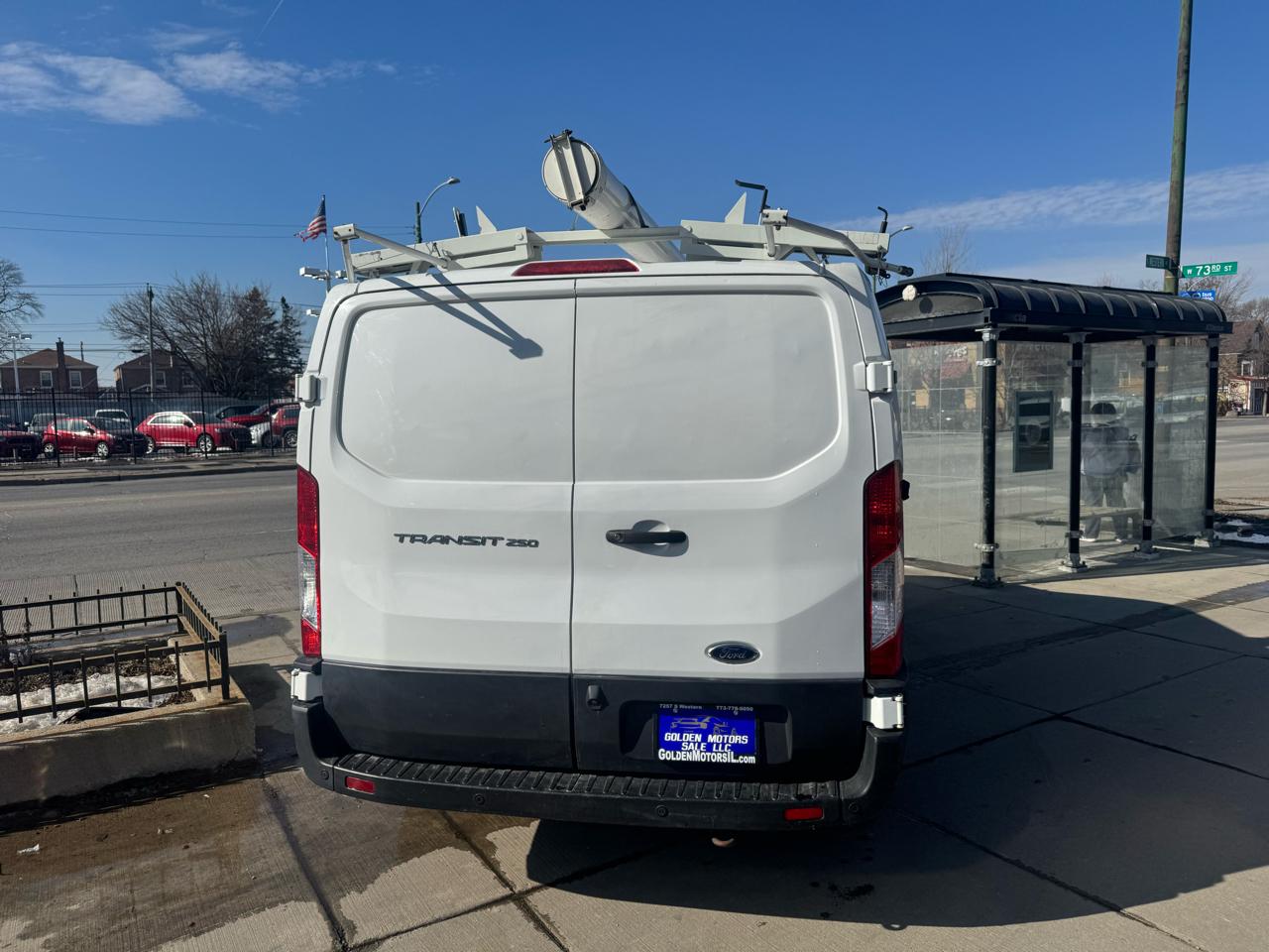 Ford Transit 250 Van Low Roof w/Sliding Pass. 130-in. WB 2020