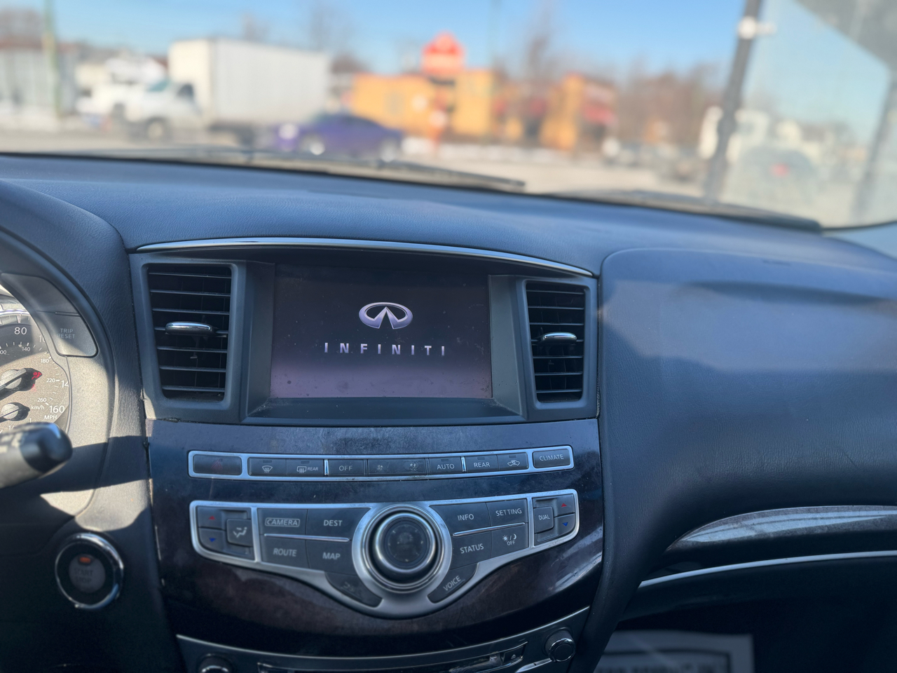 Infiniti QX60 AWD 2015
