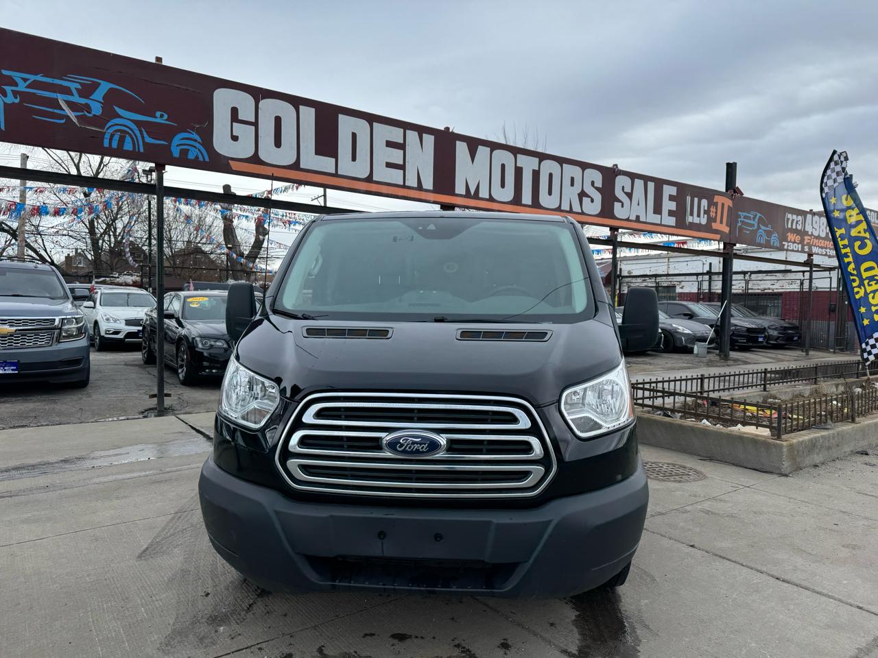 Ford Transit 150 Van Low Roof w/Sliding Pass. 130-in. WB 2017