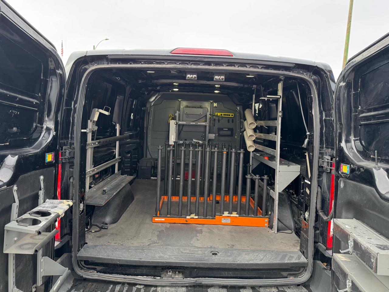 Ford Transit 150 Van Low Roof w/Sliding Pass. 130-in. WB 2017