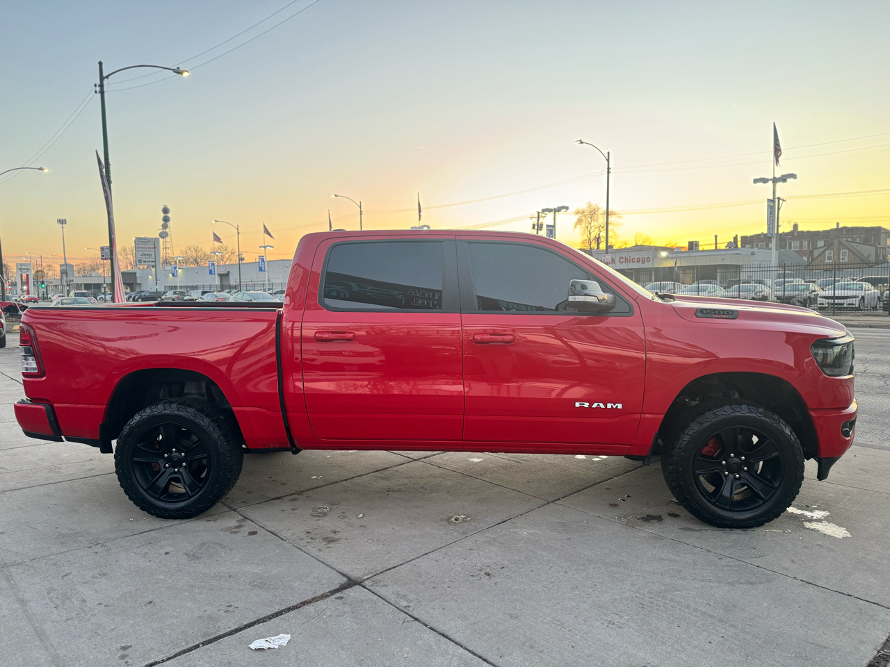 RAM 1500 Big Horn Crew Cab SWB 4WD 2022