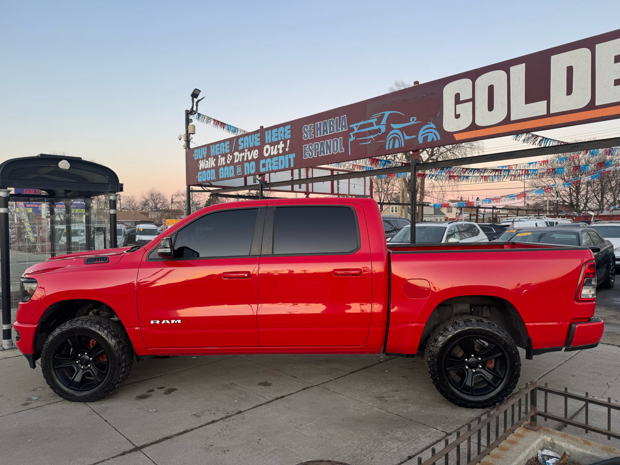 RAM 1500 Big Horn Crew Cab SWB 4WD 2022