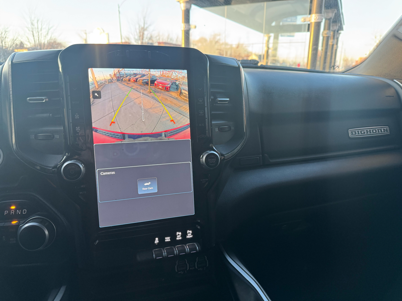 RAM 1500 Big Horn Crew Cab SWB 4WD 2022