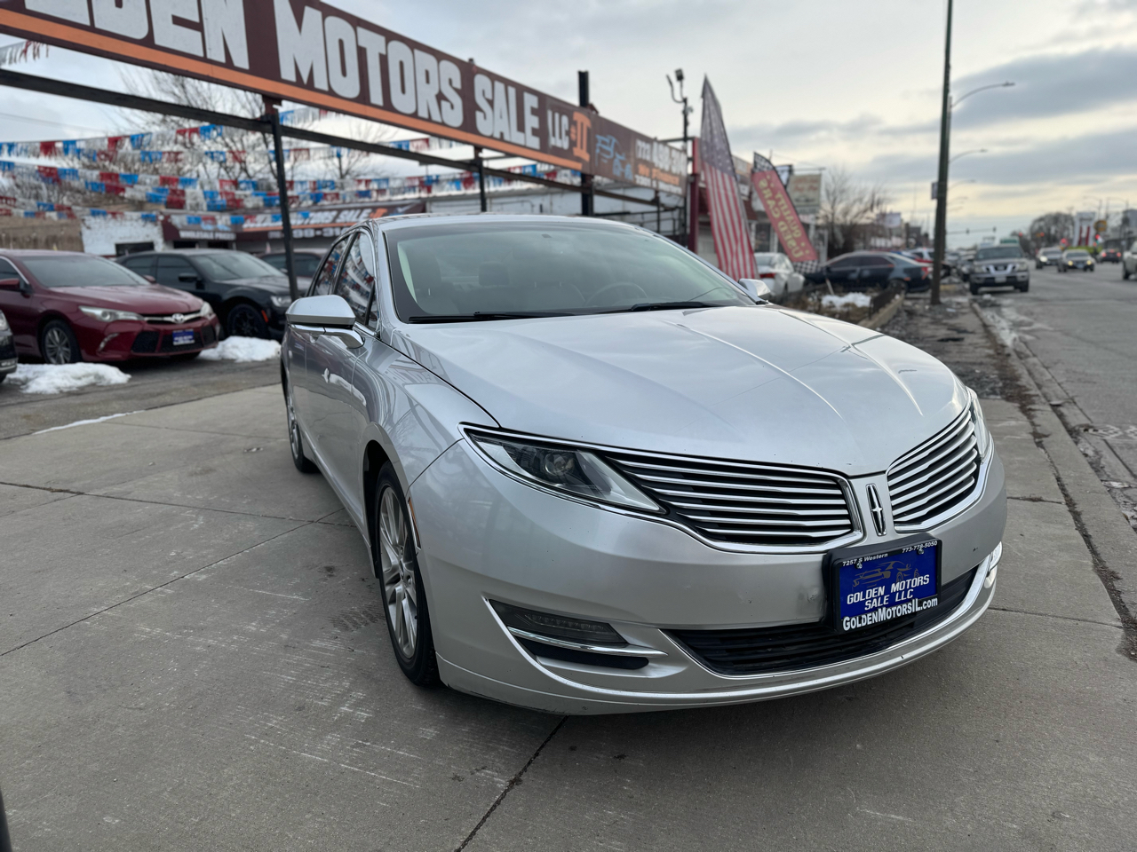 Lincoln MKZ Hybrid Sedan 2014