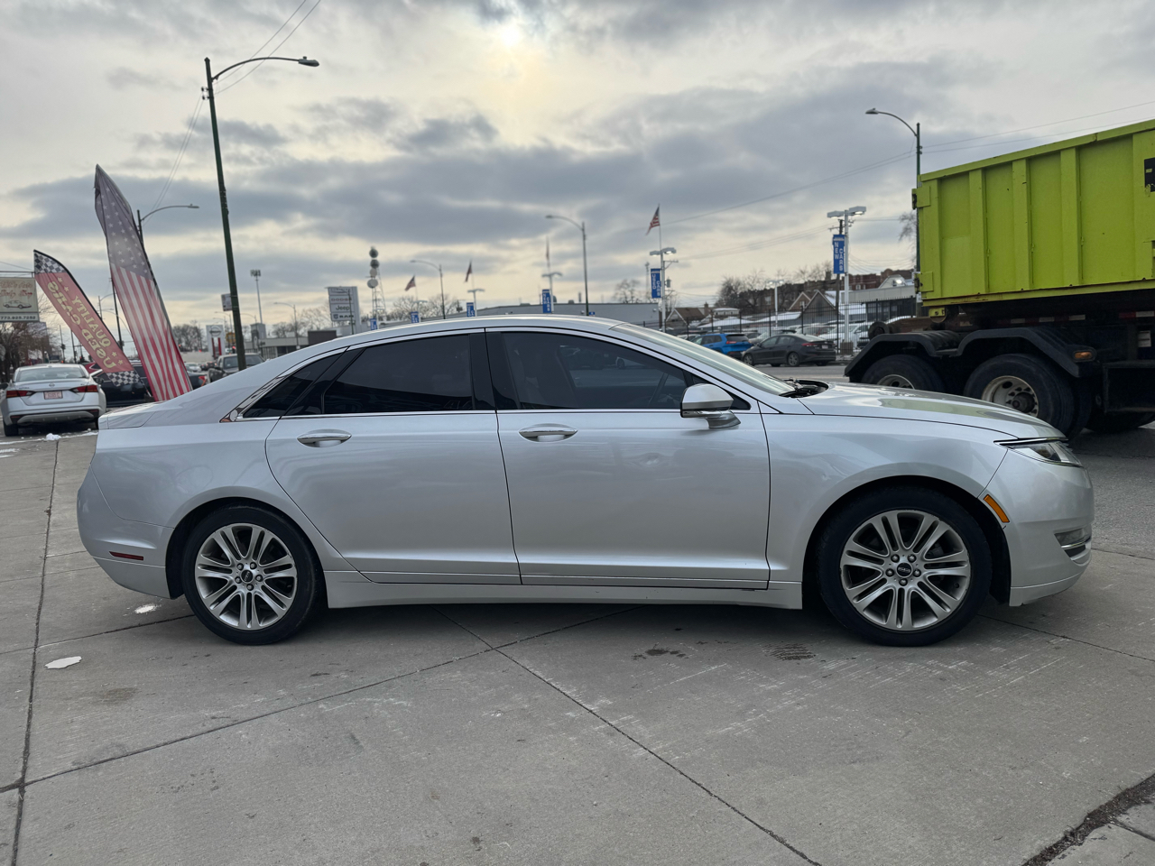 Lincoln MKZ Hybrid Sedan 2014