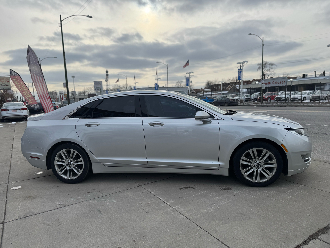 Lincoln MKZ Hybrid Sedan 2014