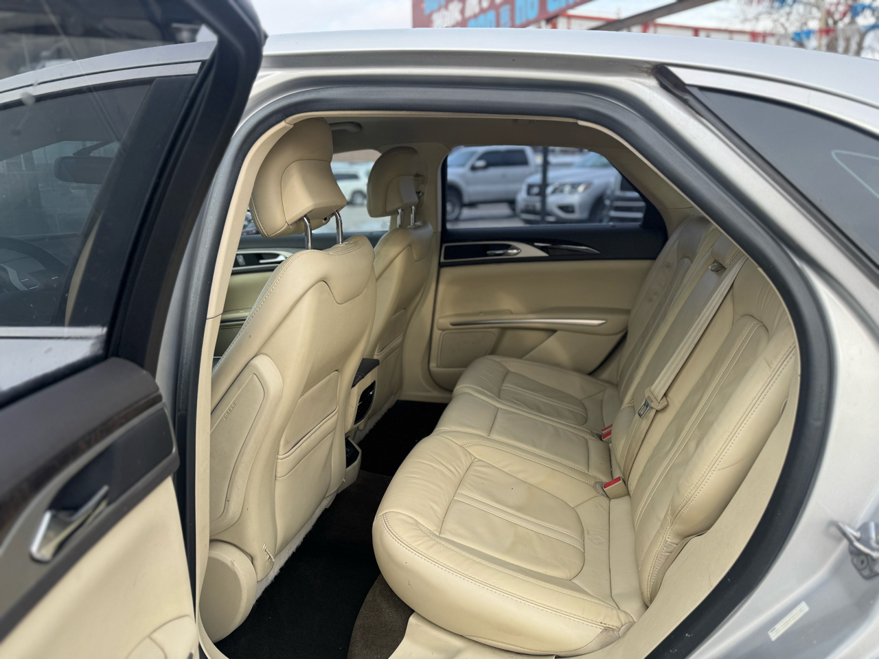 Lincoln MKZ Hybrid Sedan 2014