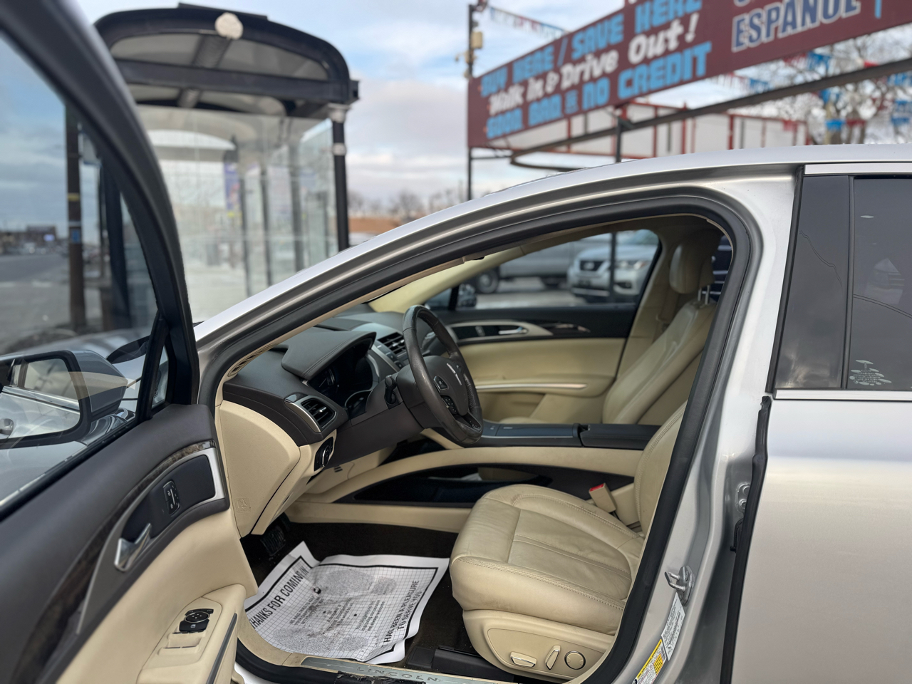 Lincoln MKZ Hybrid Sedan 2014