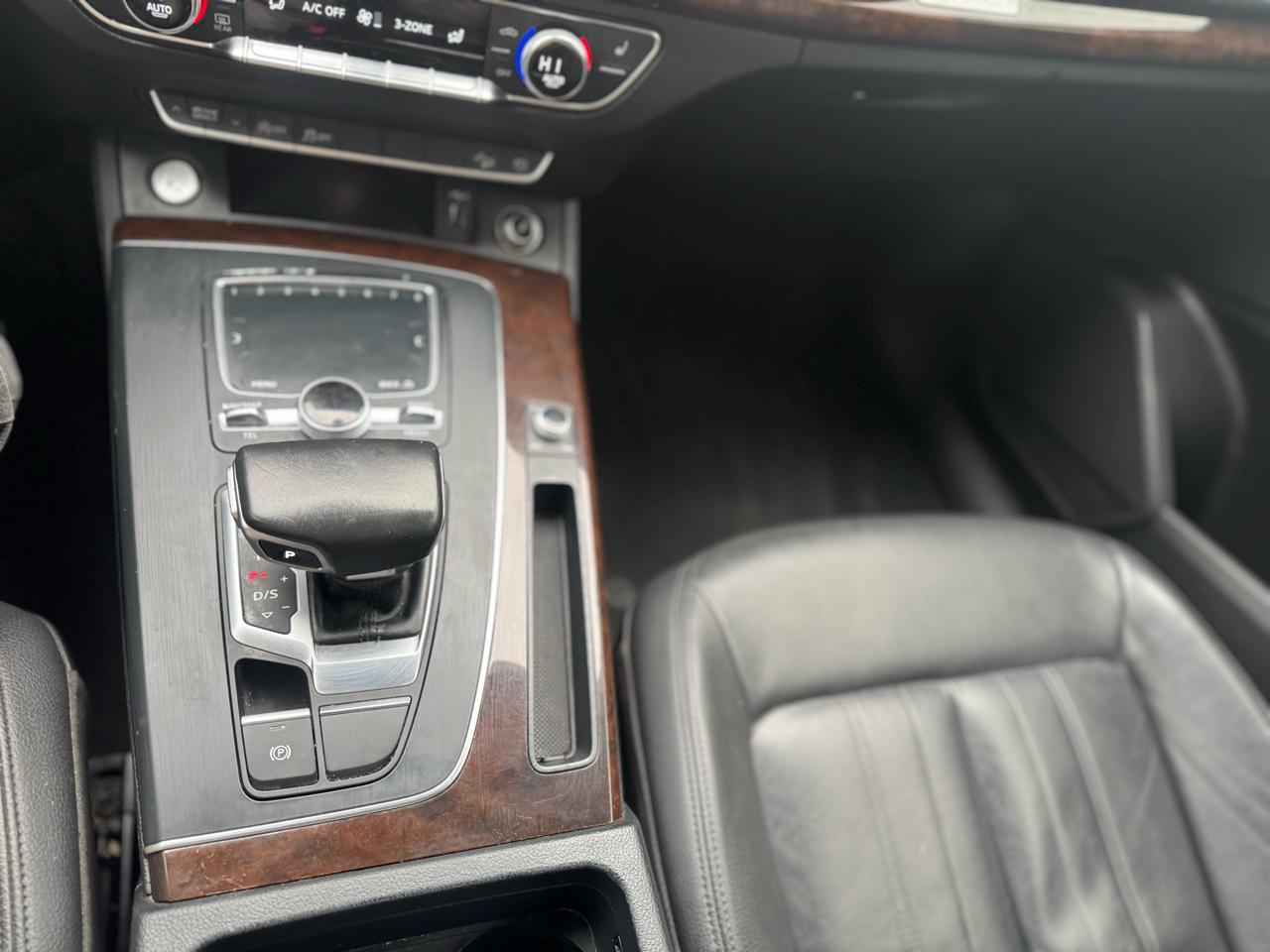 Audi Q5 2.0T Premium quattro 2018