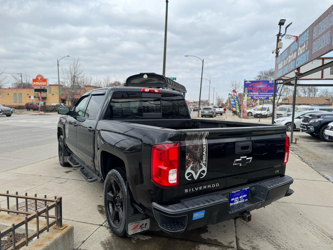 Chevrolet Silverado 1500 LTZ Crew Cab 4WD 2017
