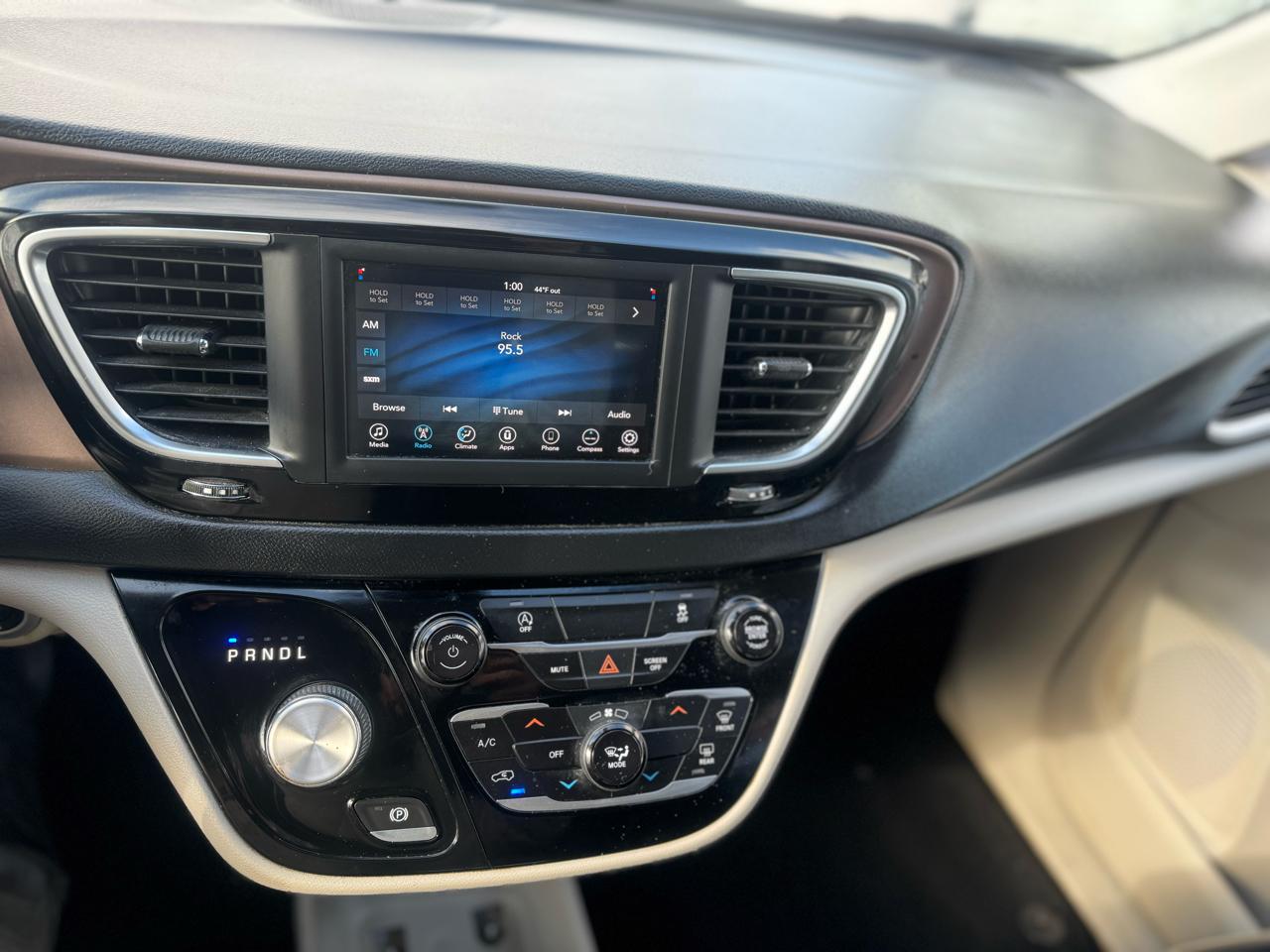 Chrysler Voyager LXI 2020