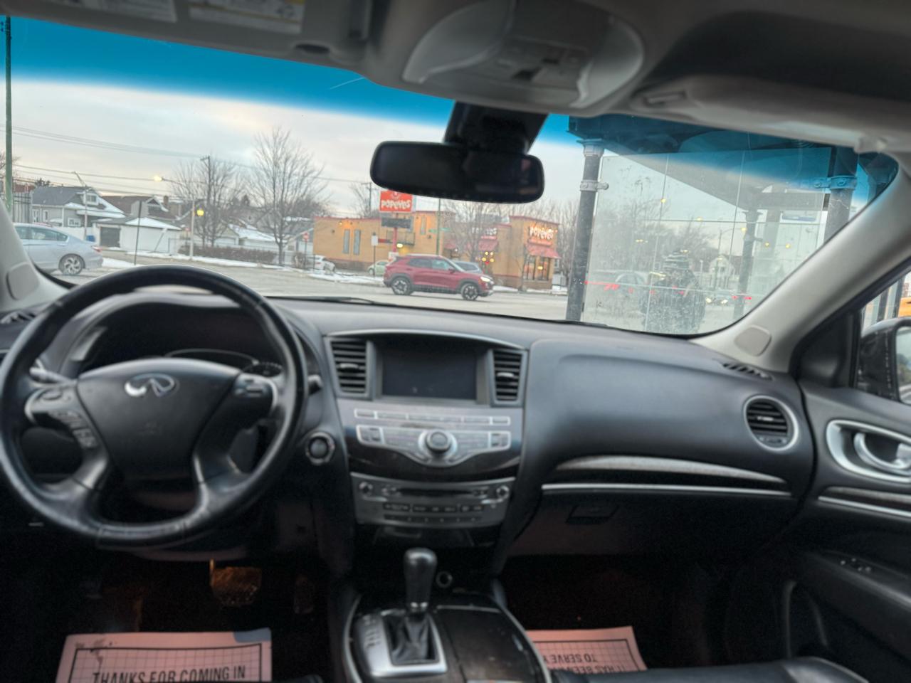 2015 INFINITI QX60 - Image 17