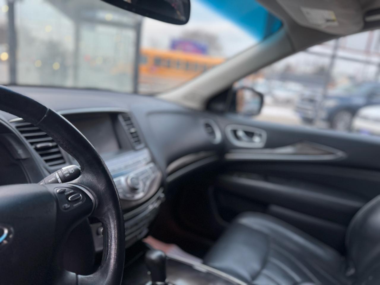 2015 INFINITI QX60 - Image 19