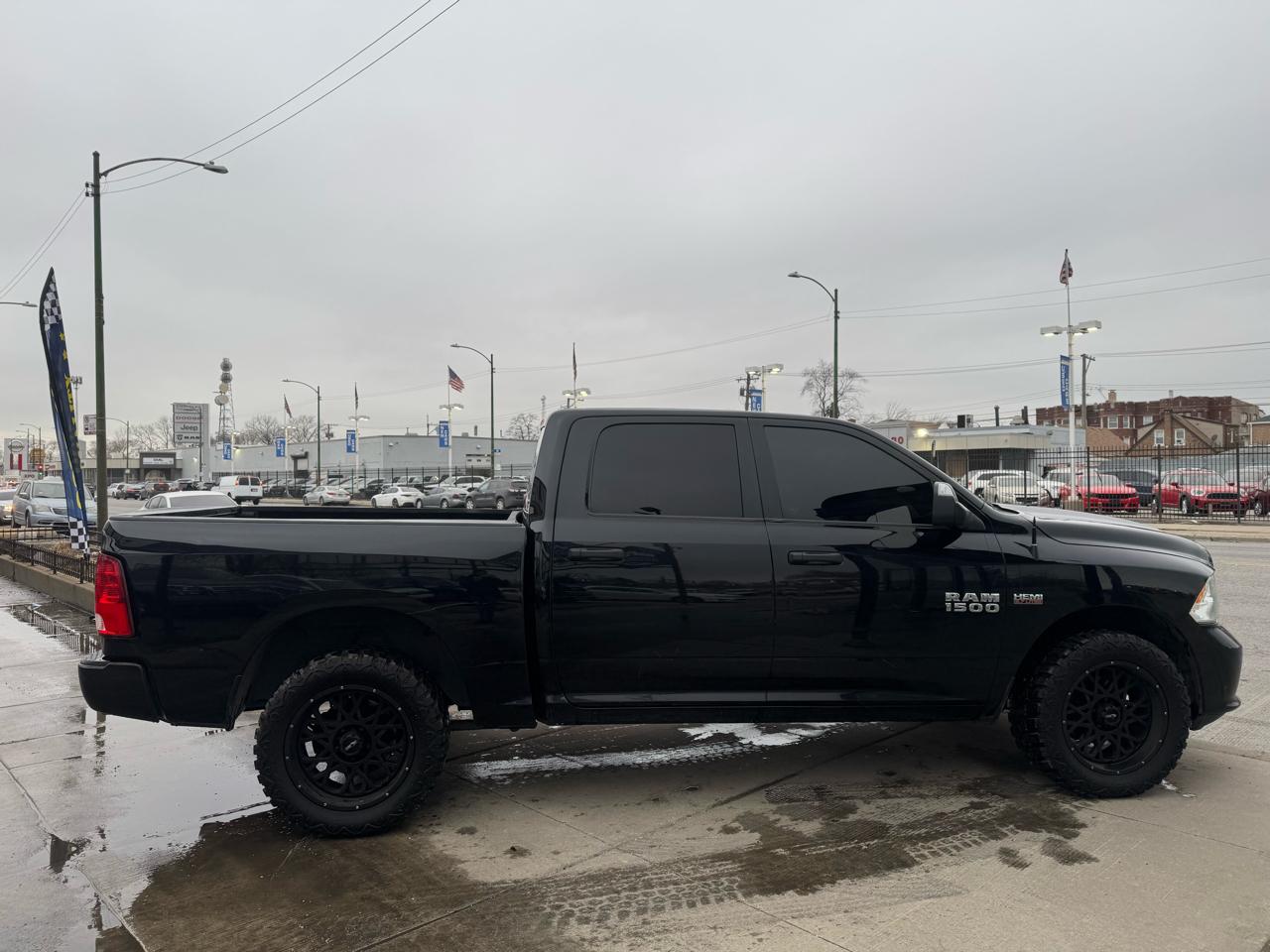 2014 RAM 1500 - Image 7