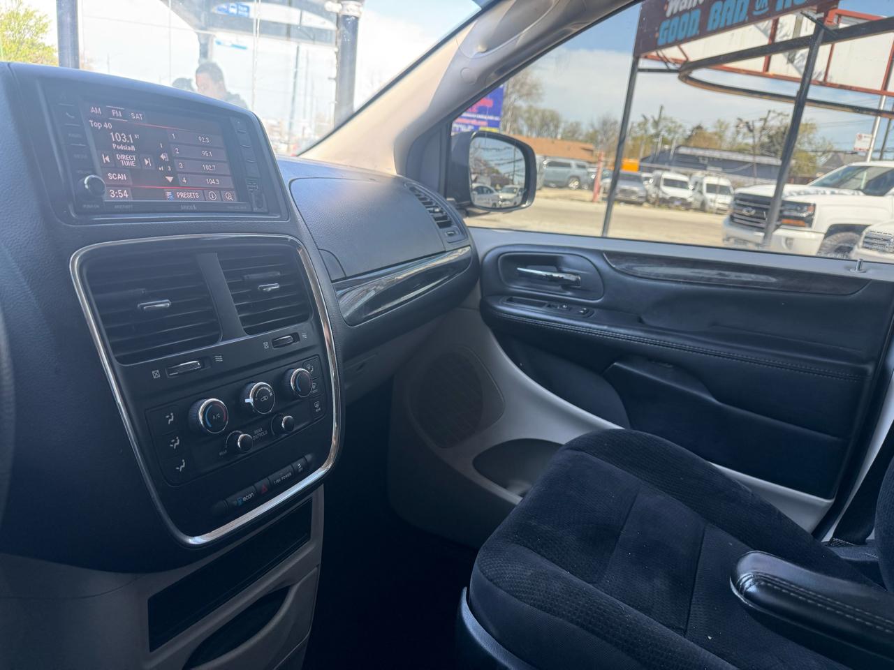 Dodge Grand Caravan SE 2019