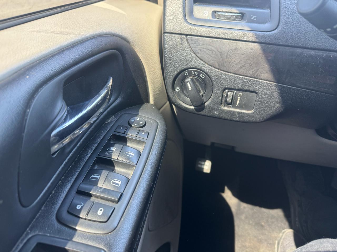 Dodge Grand Caravan SE 2019