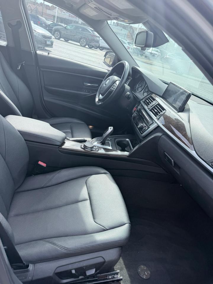 BMW 3-Series 328i xDrive Sedan 2015
