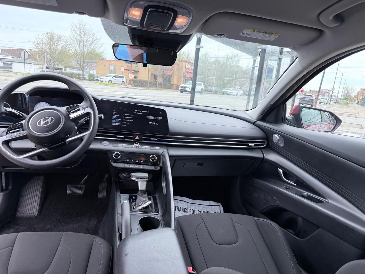 Hyundai Elantra SEL 2024