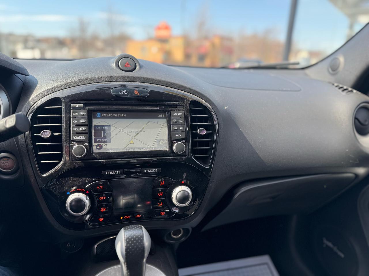 Nissan Juke S AWD 2015